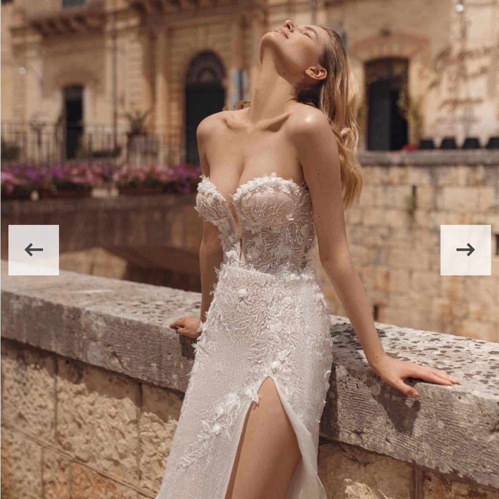Giovanna Alessandro wedding dress itself - Picture 2 of 8